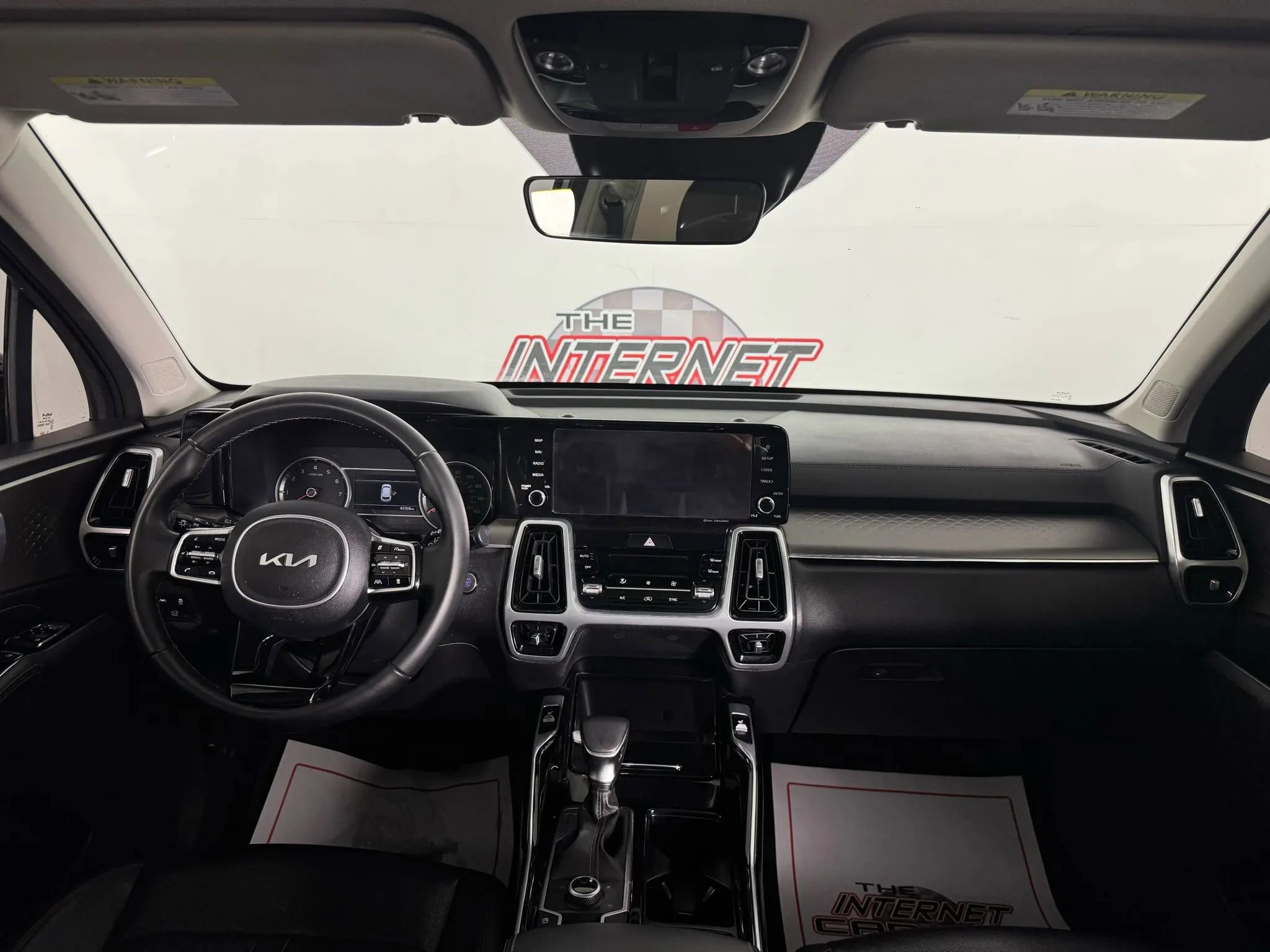 Used 2022 Kia Sorento SX image 11