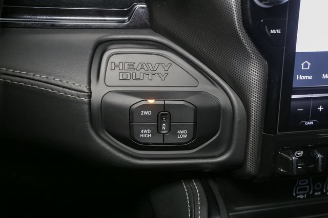 Used 2025 RAM 3500 Limited AWD/4WD image 29