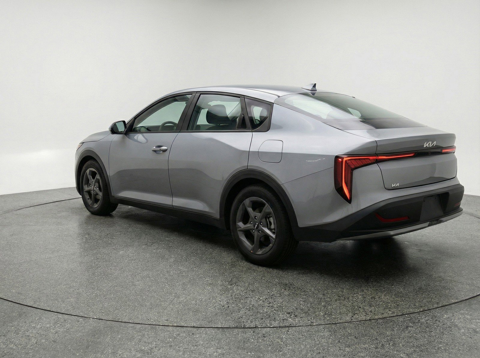 Used 2025 Kia K4 LXS image 6