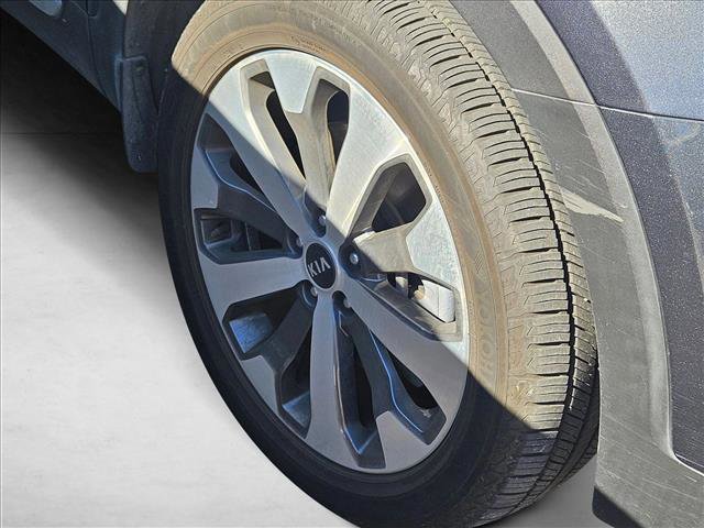 Used 2021 Kia Telluride EX w/ EX Premium Package image 5