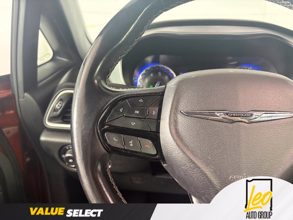 Used 2018 Chrysler Pacifica Touring Plus w/ S Appearance Package FWD image 14