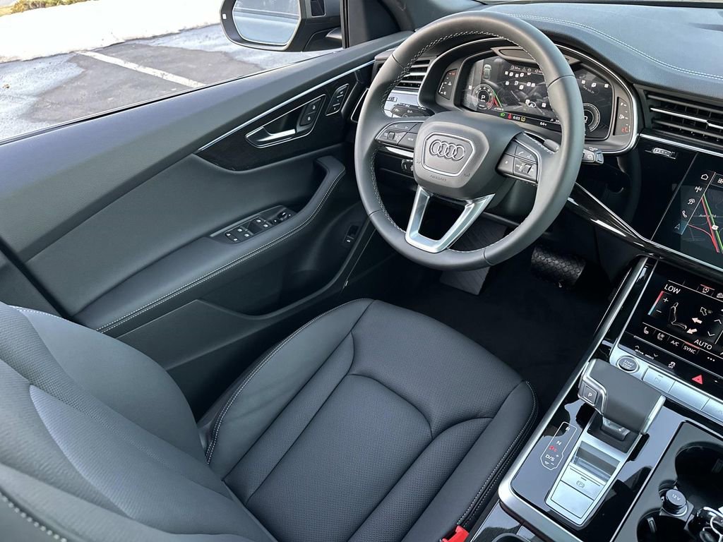 New 2026 Audi Q8 Premium Plus image 30