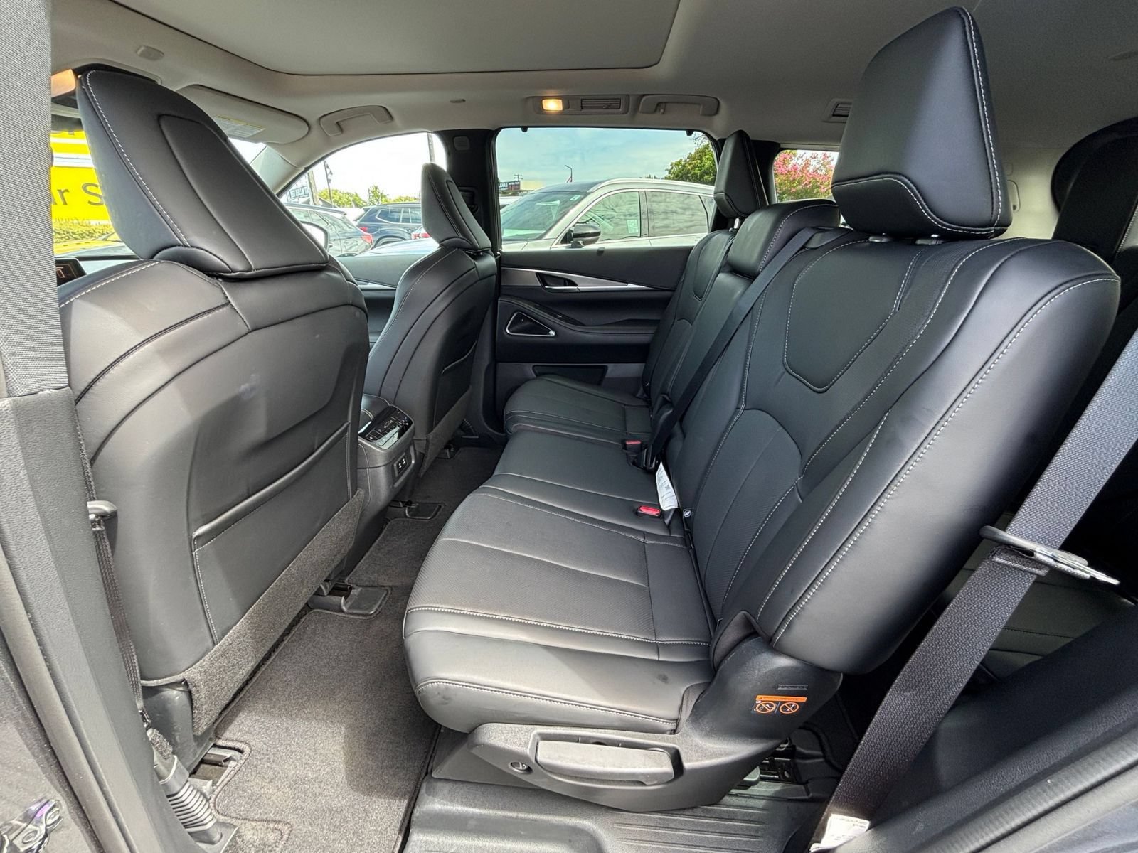 Used 2026 INFINITI QX60 Luxe AWD/4WD image 29