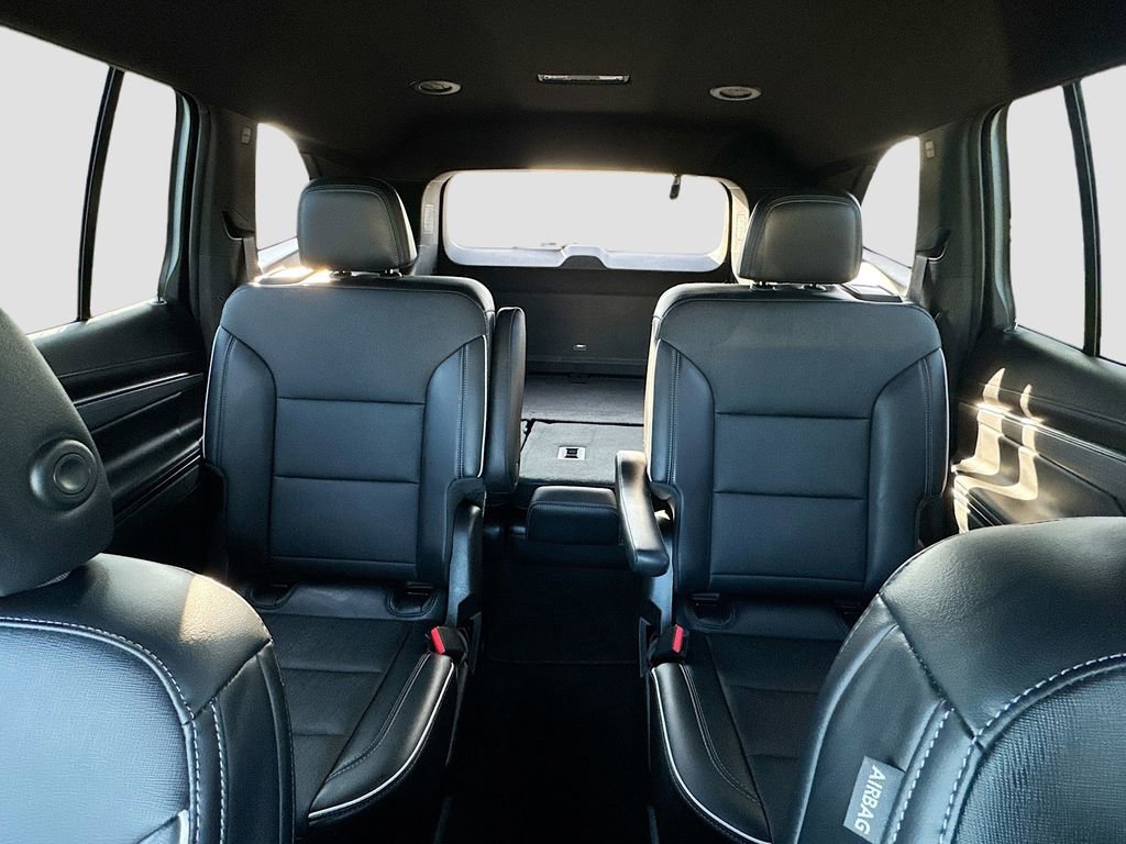 Used 2025 Buick Enclave Preferred image 23