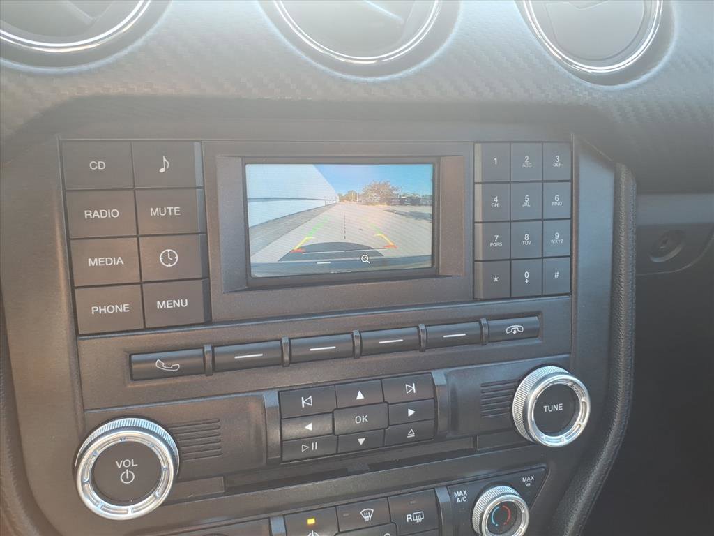 Used 2017 Ford Mustang Convertible image 17