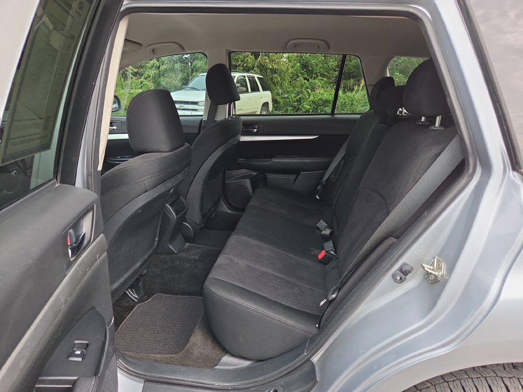 Used 2014 Subaru Outback 2.5i Premium w/ Popular Package #1A AWD/4WD image 17