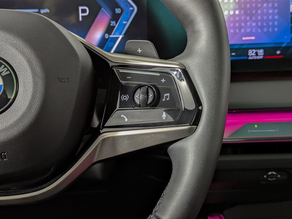 Used 2025 BMW X3 xDrive30i w/ Convenience Package image 32