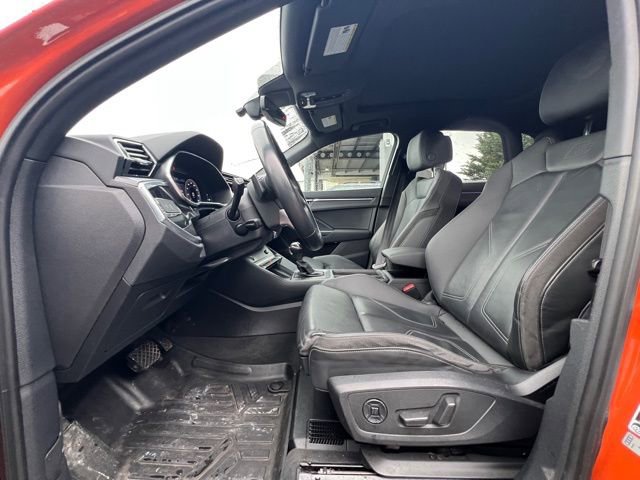 Used 2021 Audi Q3 2.0T Premium Plus w/ Premium Plus Package image 11