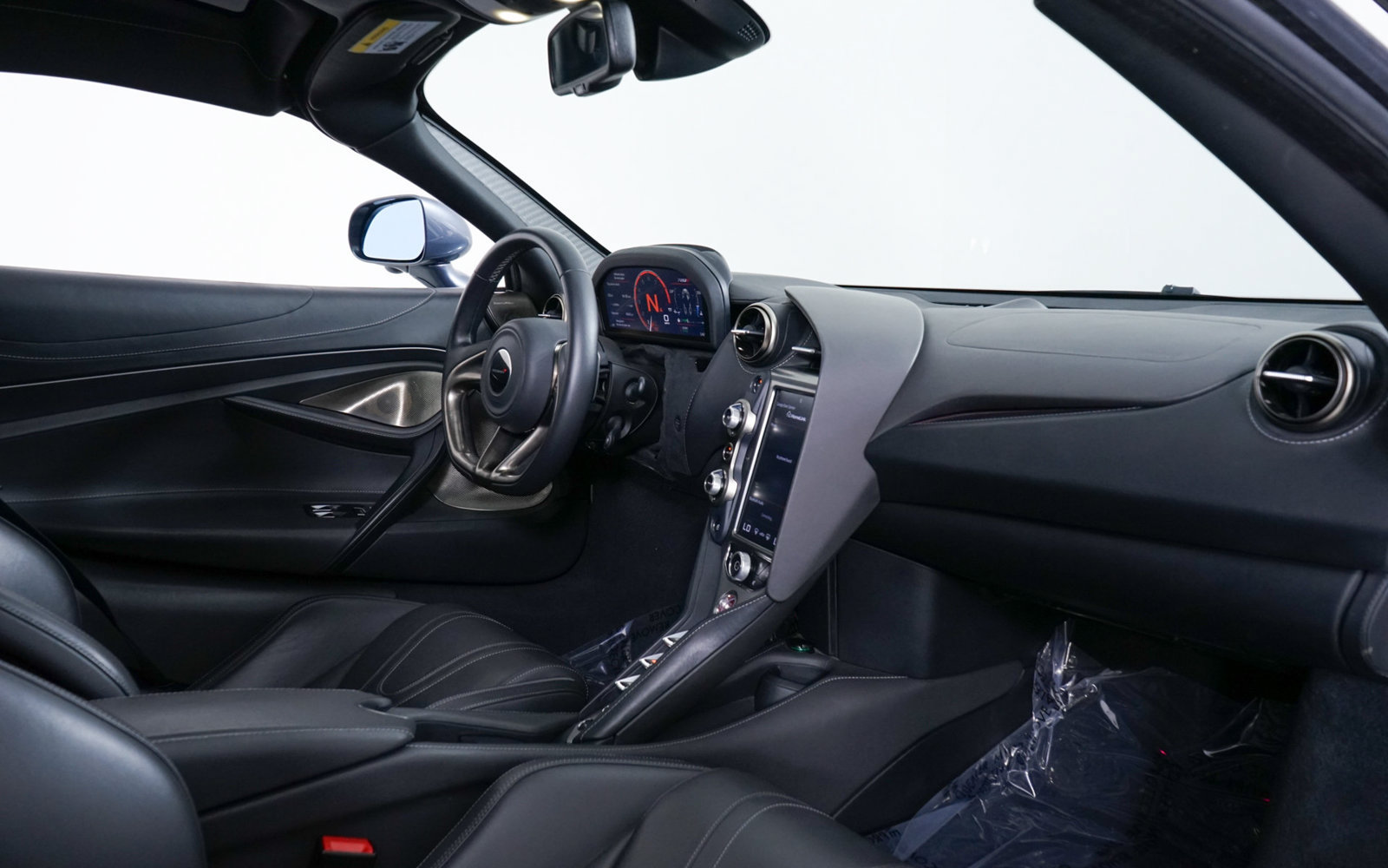 Used 2018 McLaren 720S Luxury RWD image 30