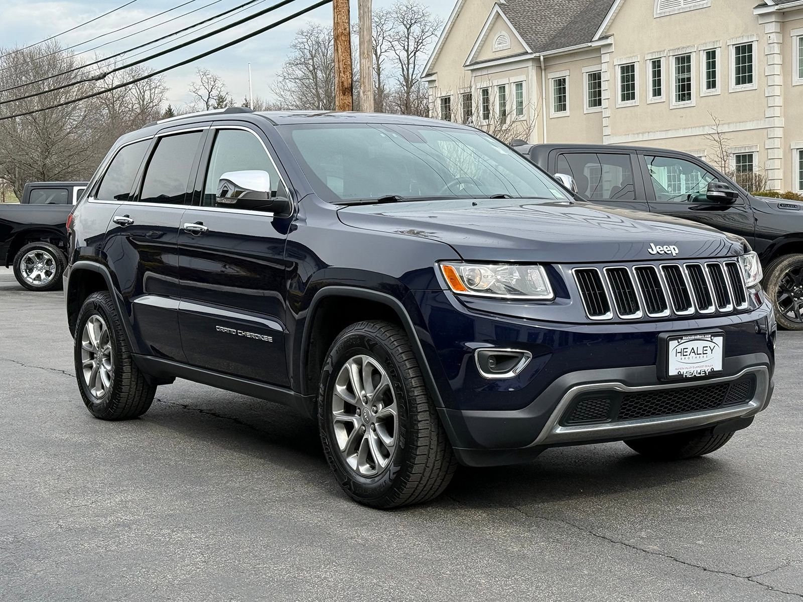 Used 2016 Jeep Grand Cherokee Limited image 1