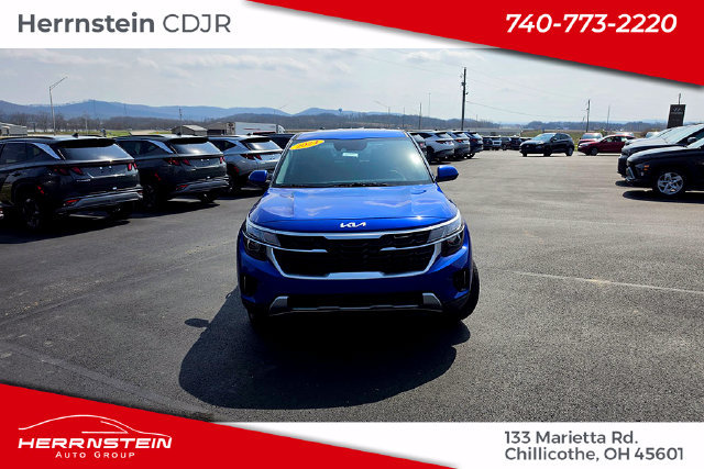 Used 2024 Kia Seltos LX AWD/4WD image 2