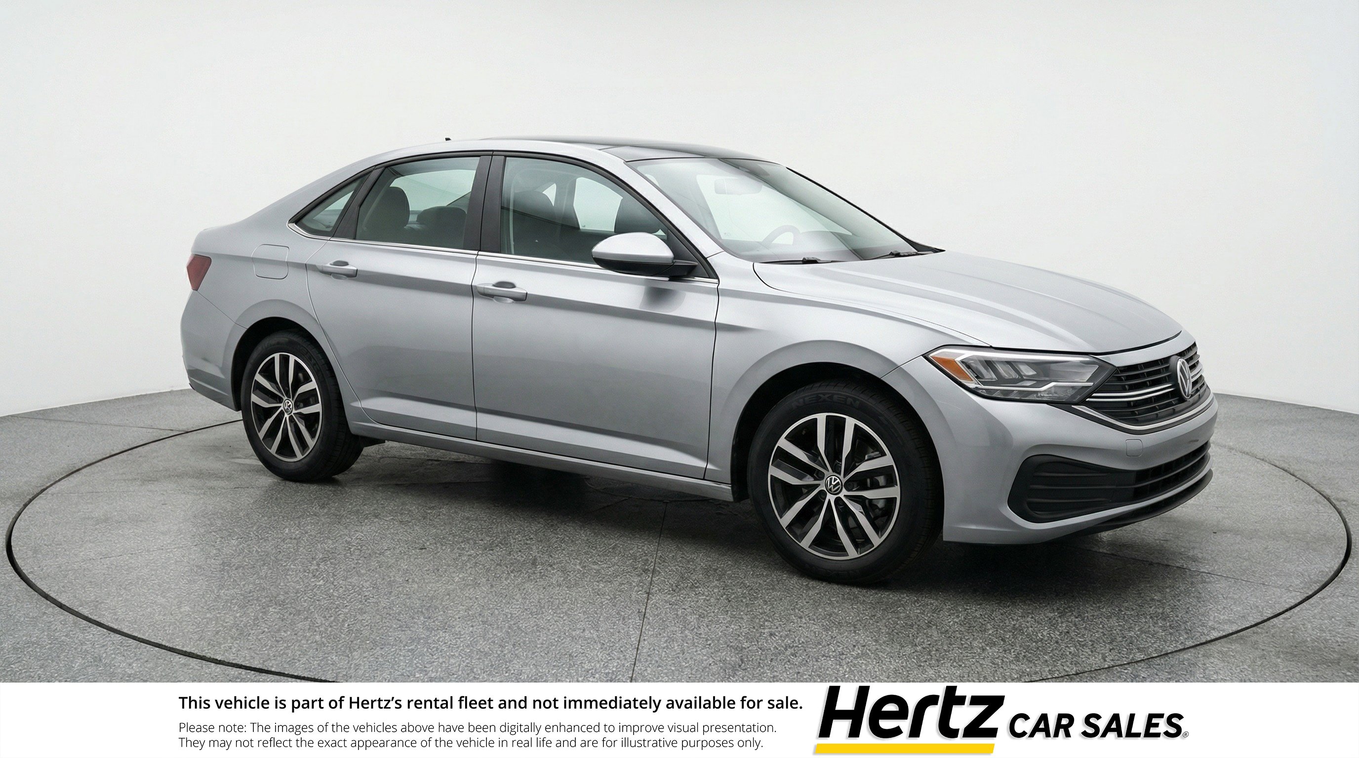 Used 2025 Volkswagen Jetta SE FWD image 1