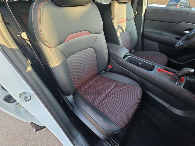New 2026 Nissan Kicks SR w/ Cold Weather Package AWD/4WD image 26