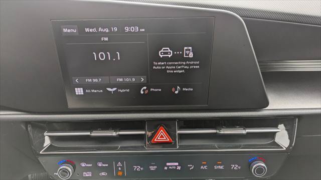 Used 2024 Kia Niro LX FWD image 28