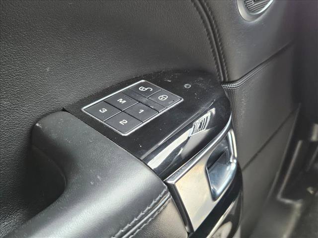 Used 2016 Land Rover Range Rover HSE AWD/4WD image 25