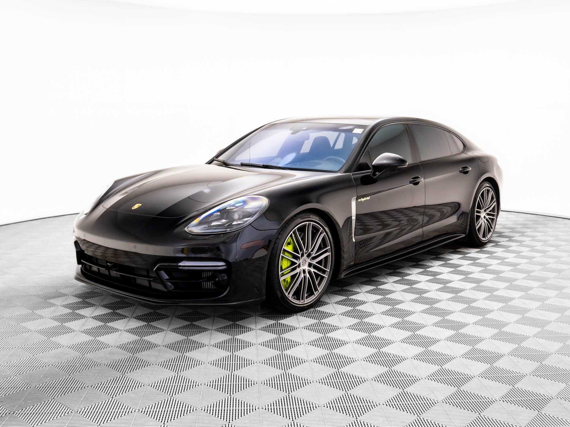 Used 2019 Porsche Panamera Turbo S Executive AWD/4WD image 1