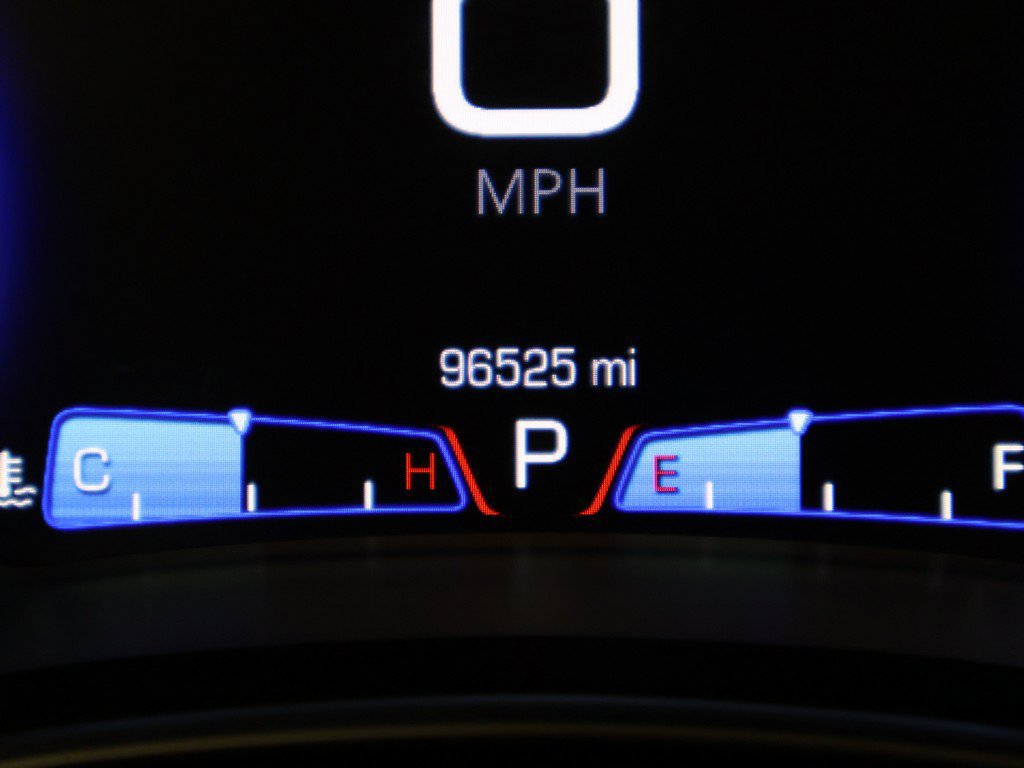 Used 2018 Chrysler 300 Touring L AWD/4WD image 32