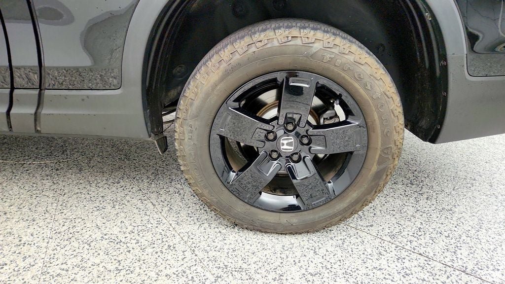 Used 2024 Honda Ridgeline Black Edition image 9