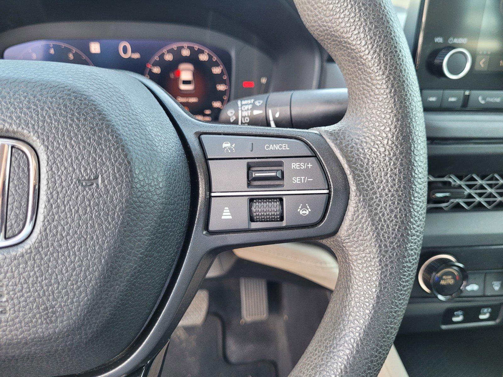 Used 2023 Honda Accord LX image 23