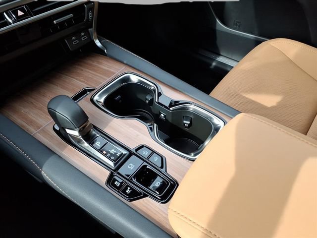 New 2025 Lexus RX 350 Premium w/ Accessory Package AWD/4WD image 14