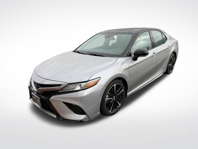 Used 2019 Toyota Camry XSE FWD image 5