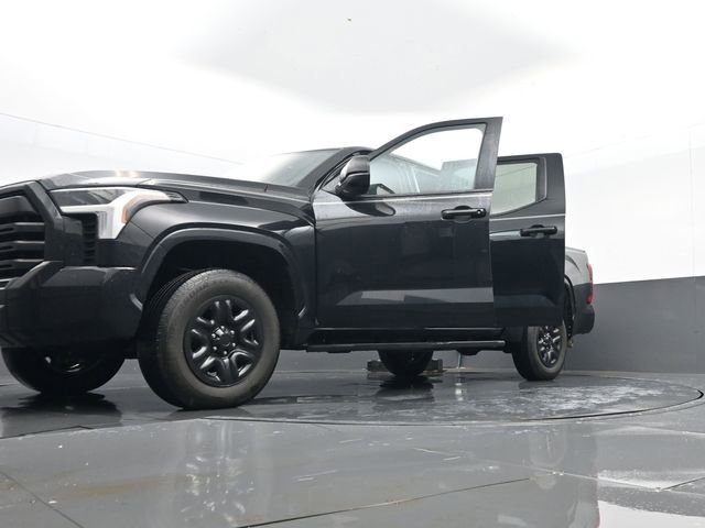 Used 2024 Toyota Tundra SR w/ SR Tow Package image 31