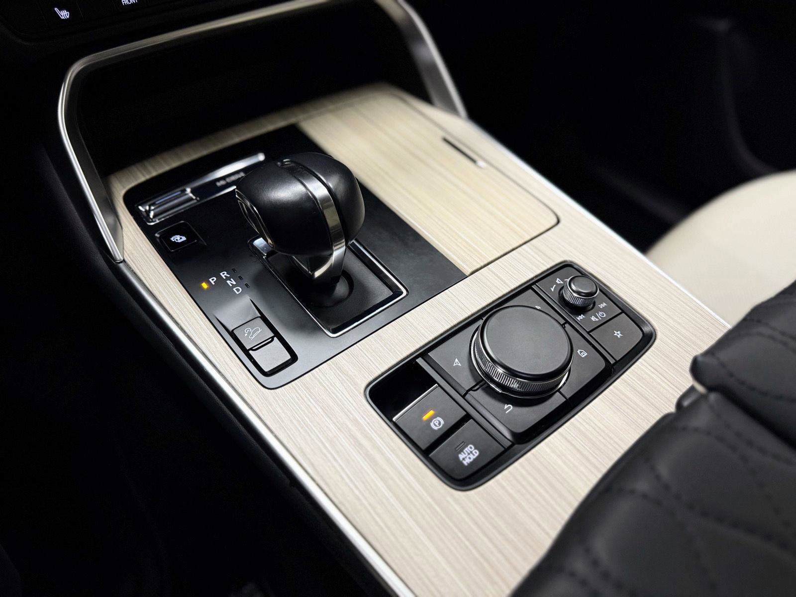 Used 2024 MAZDA CX-90 Plug-In Hybrid w/ Preferred image 23