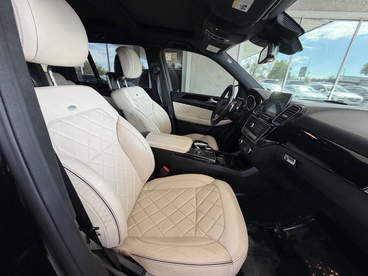 Used 2018 Mercedes-Benz GLS 550 4MATIC image 14