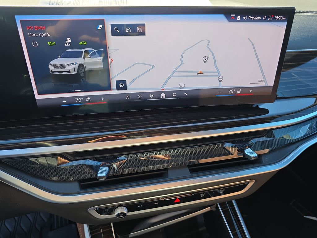 Used 2025 BMW X5 xDrive50e w/ Premium Package image 28