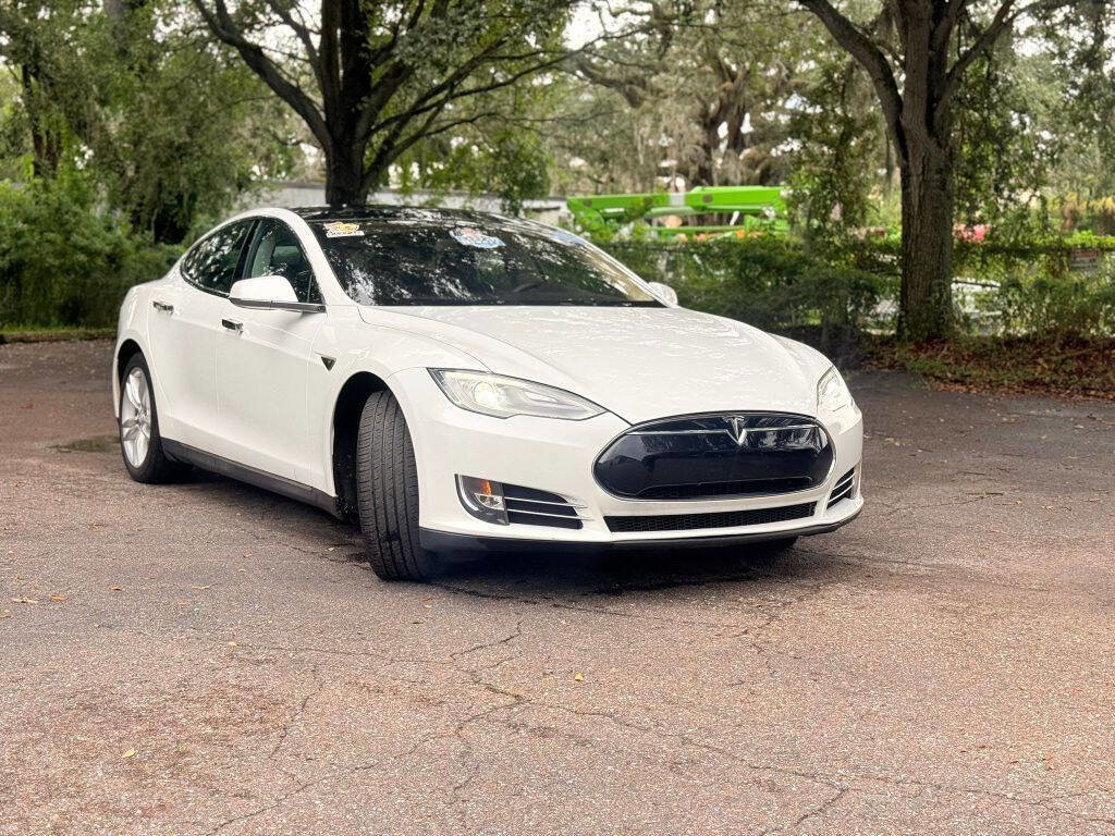 Used 2013 Tesla Model S Performance image 3