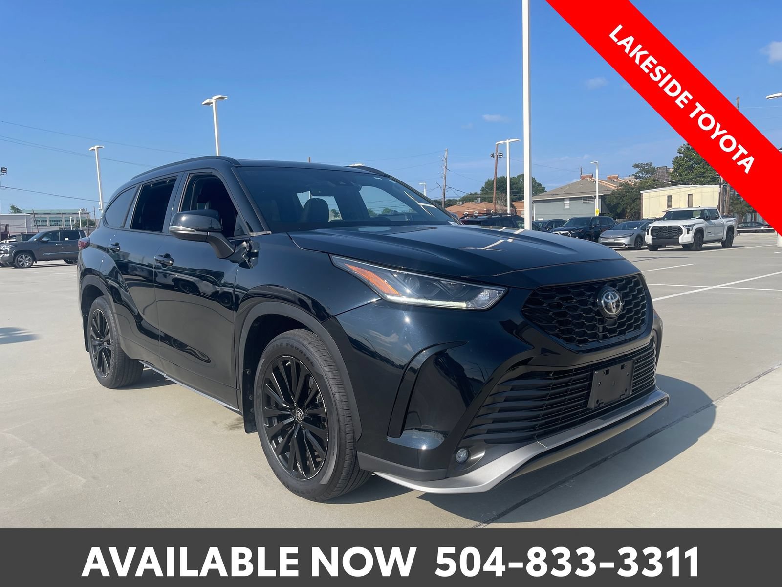 Used 2023 Toyota Highlander XSE AWD/4WD image 7