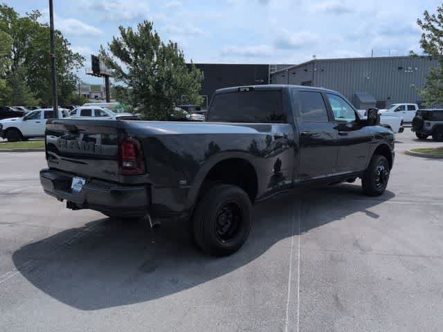New 2026 RAM 3500 Big Horn AWD/4WD image 8