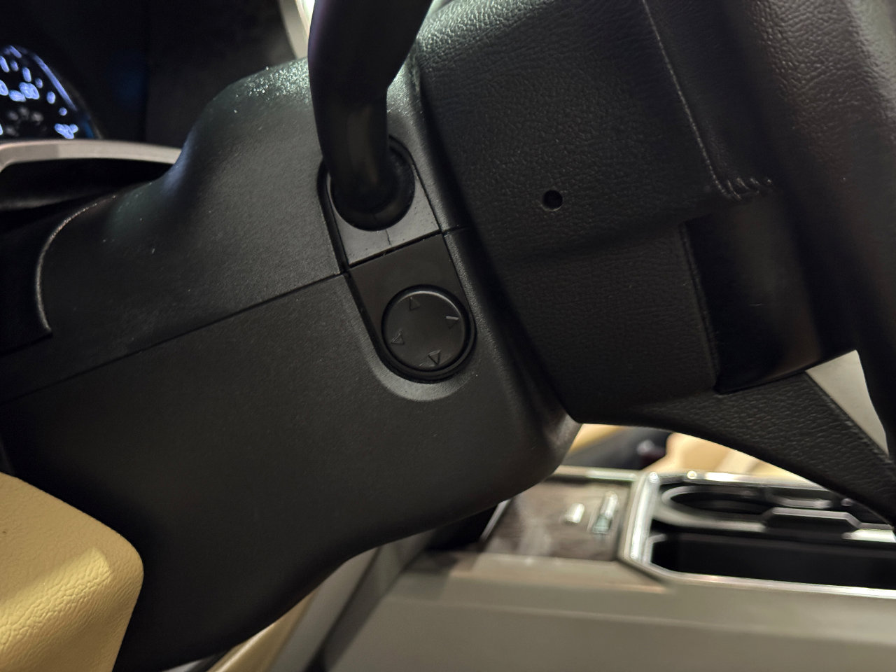 Used 2017 Ford F250 Lariat w/ Lariat Ultimate Package image 31