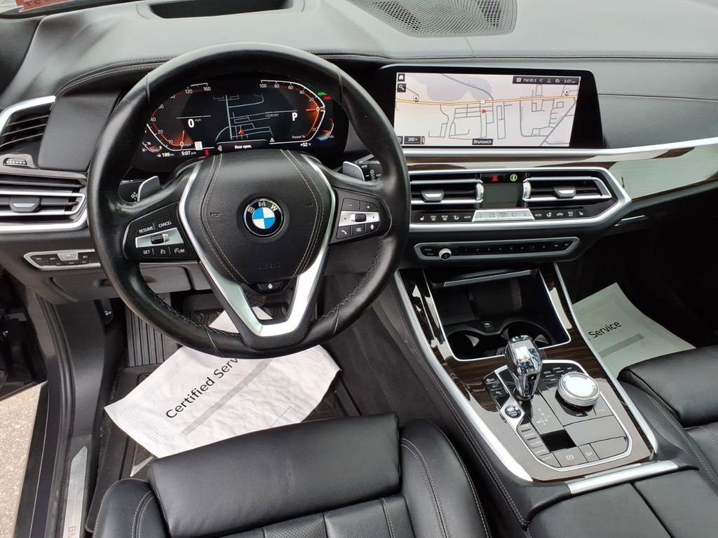Used 2021 BMW X5 xDrive40i w/ Executive Package AWD/4WD image 16