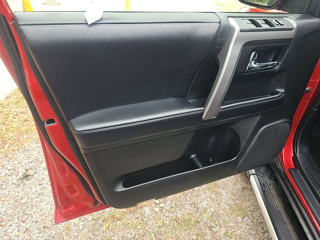 Used 2018 Toyota 4Runner SR5 Premium AWD/4WD image 10