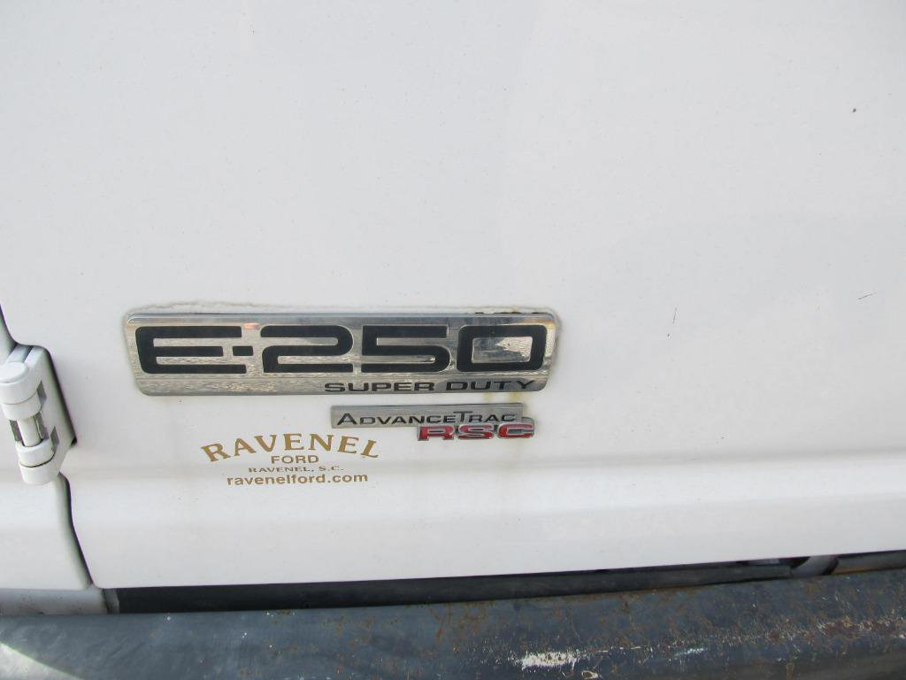 Used 2014 Ford E-250 and Econoline 250 w/ Power Group image 25