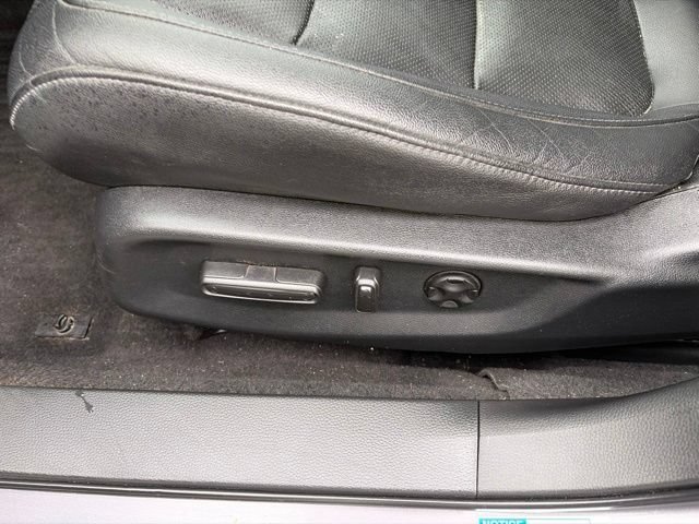 Used 2020 Honda Accord Touring image 10