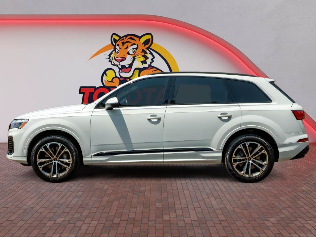 Used 2025 Audi Q7 2.0T Premium Plus w/ Premium Plus Package AWD/4WD image 8