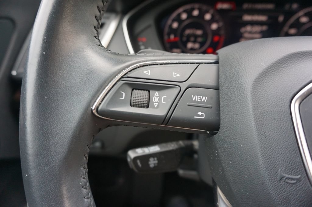 Used 2018 Audi Q5 2.0T Premium Plus w/ Premium Plus Package AWD/4WD image 7