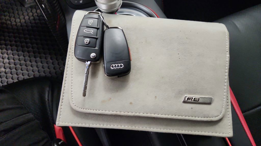 Used 2010 Audi R8 V10 AWD/4WD image 34