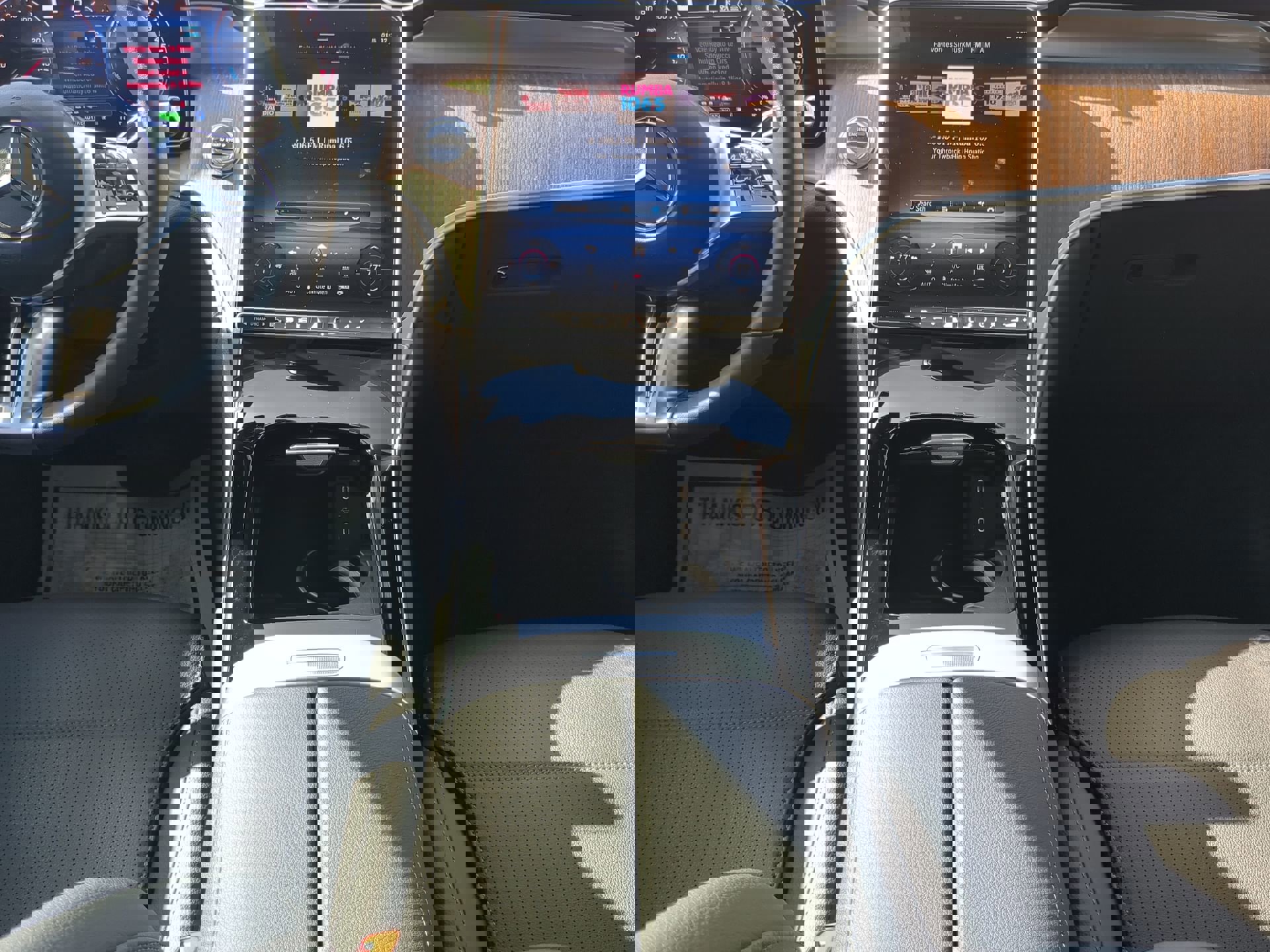 Used 2025 Mercedes-Benz GLC 350e GLC 350e image 39