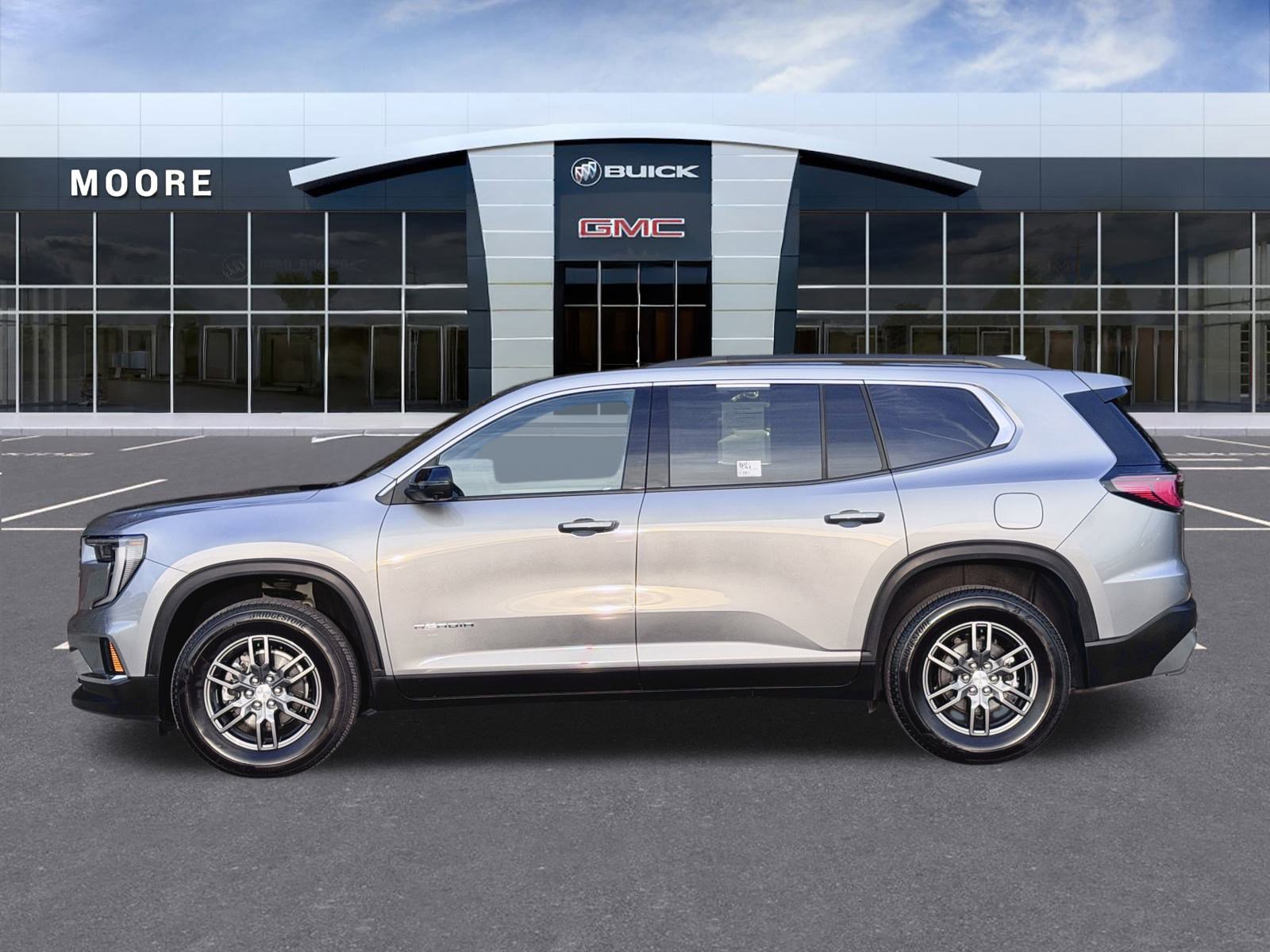 Used 2025 GMC Acadia Elevation image 6