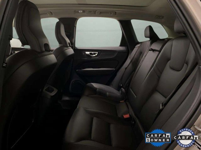 Used 2025 Volvo XC60 B5 Core image 23