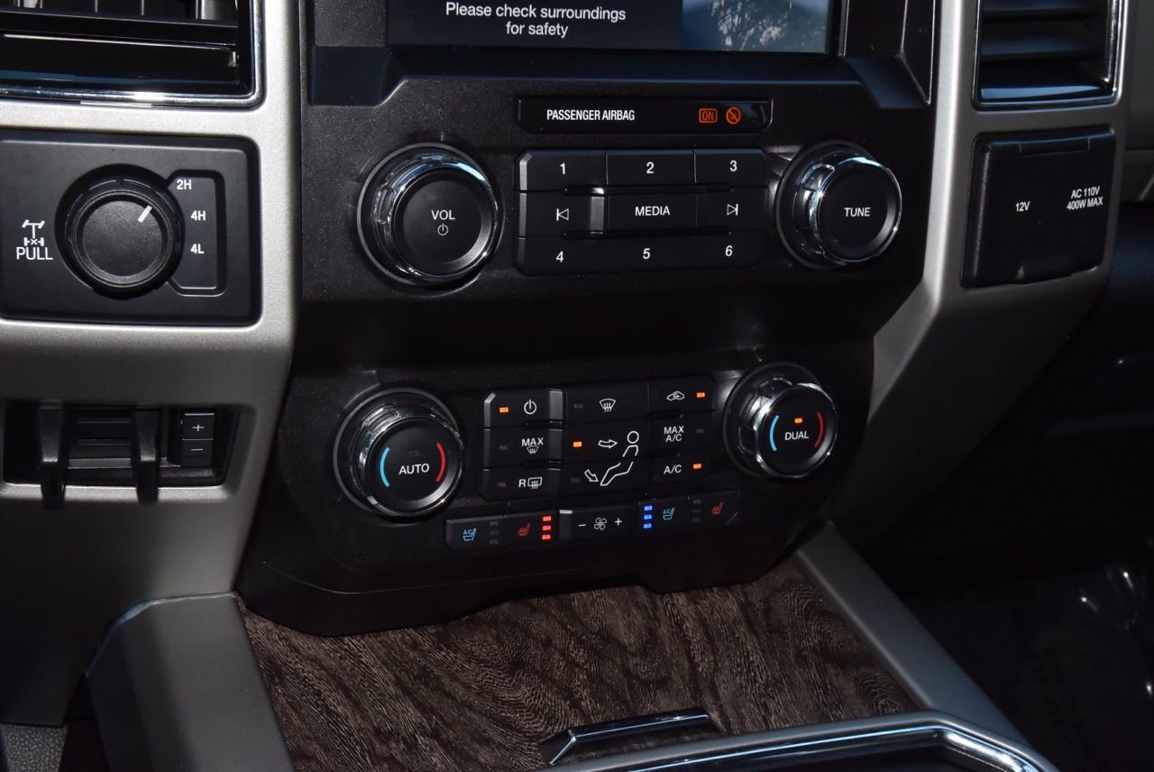 Used 2019 Ford F250 Lariat w/ Lariat Ultimate Package image 29