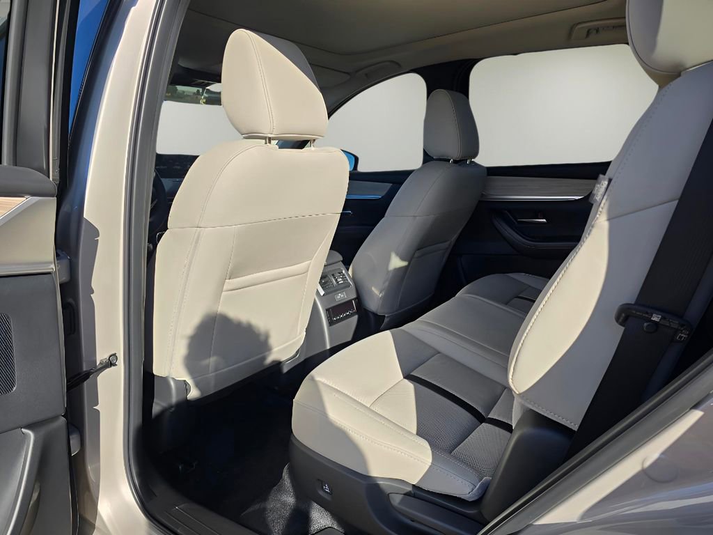 New 2025 MAZDA CX-90 Plug-In Hybrid w/Premium Sport image 15