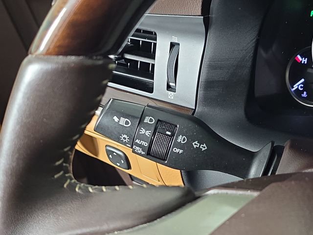 Used 2018 Lexus ES 350 w/ Navigation System Package image 30