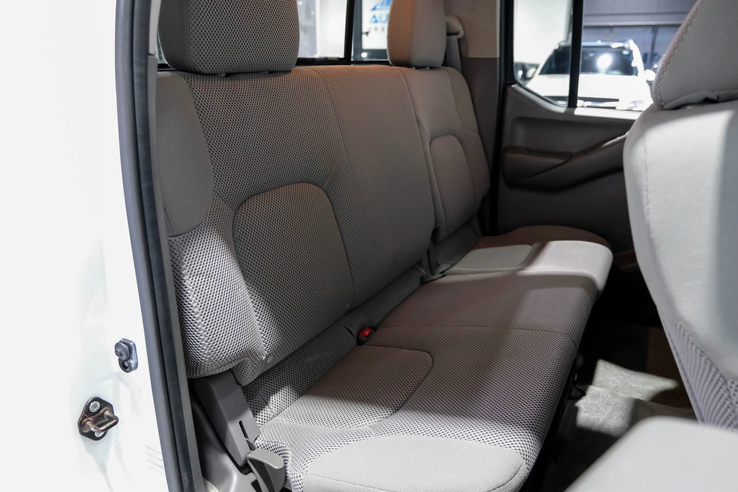 Used 2016 Nissan Frontier SV w/ SV Value Truck Package image 39