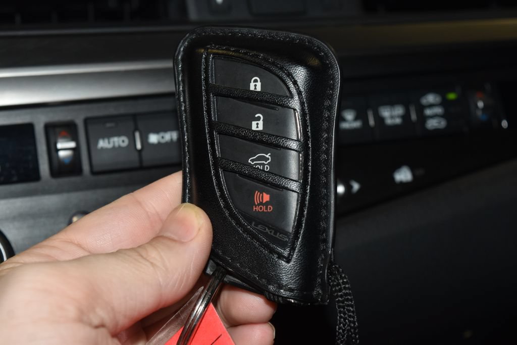 Used 2021 Lexus ES 350 F Sport w/ Accessory Package 2 FWD image 19