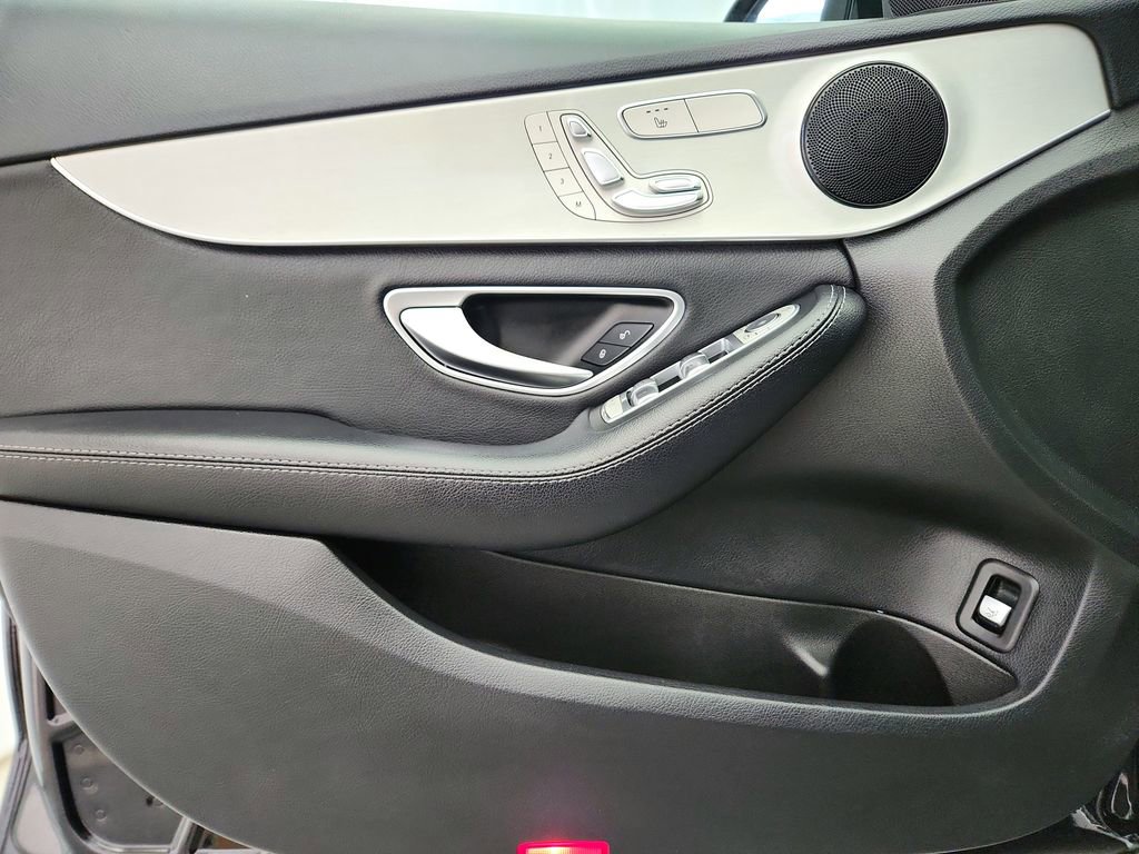 Used 2018 Mercedes-Benz C 300 4MATIC Sedan w/ Premium Package image 20