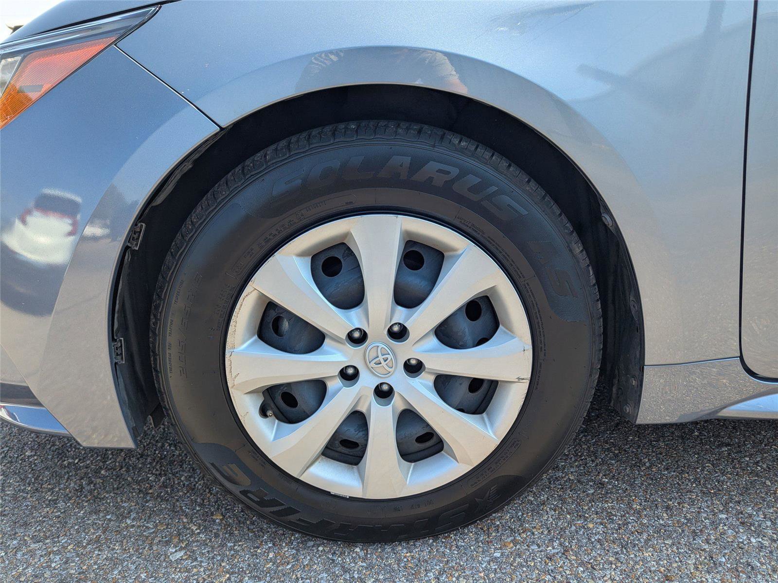 Used 2023 Toyota Corolla LE image 10